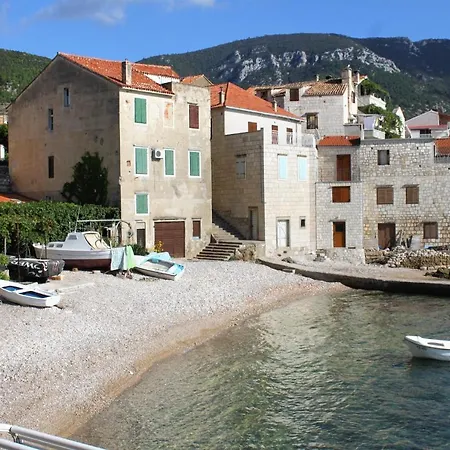 By The Sea Komiza, Vis - 1151 Apartment